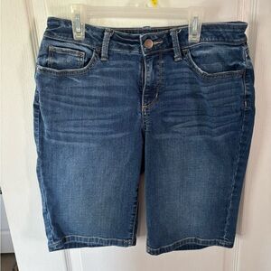 Women’s a.n.a Denim Bermuda Shorts Size 8